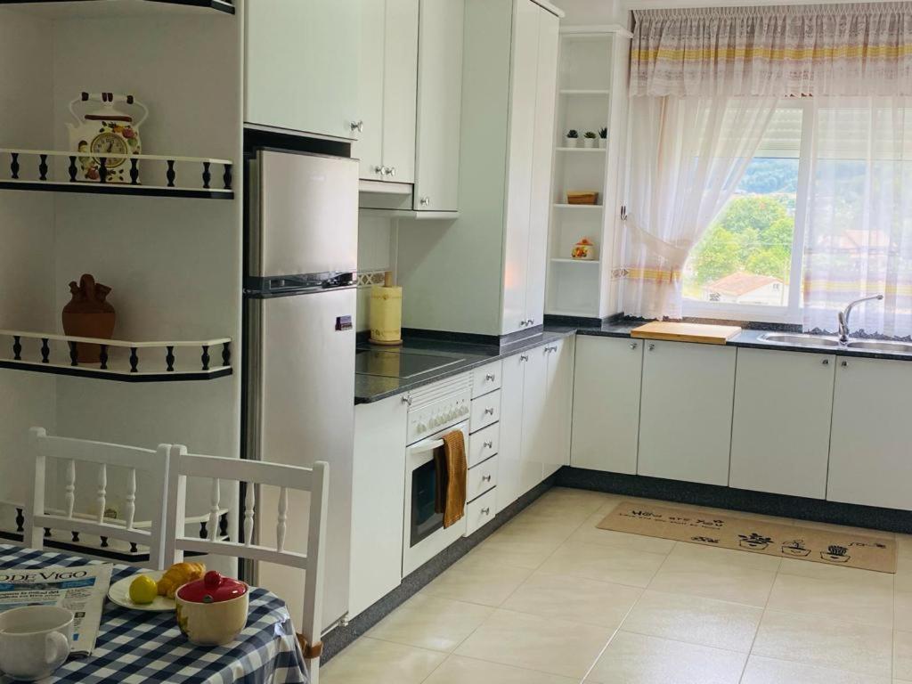 Tu hogar en el corazón de O Salnés Apartamento Meaño Exterior foto